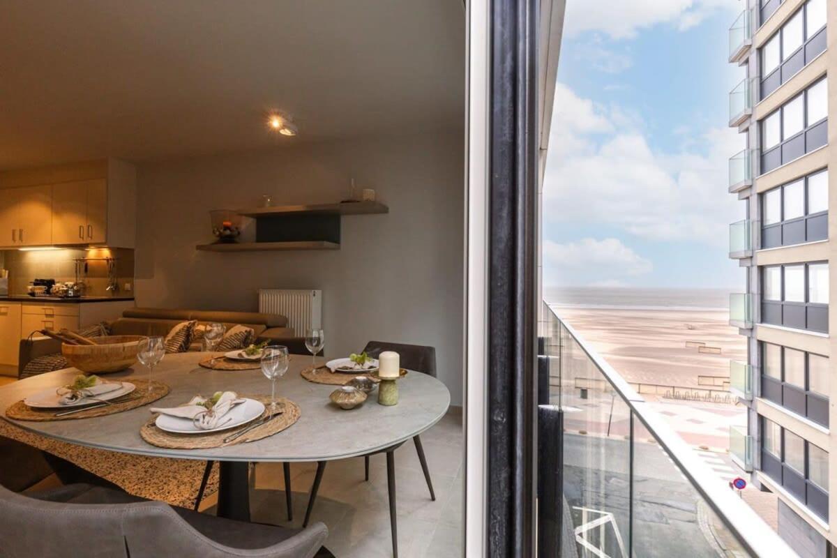 Huswell - Comfortable 2 Bedroom Apartment With Sea-View 克诺克－海斯特 外观 照片